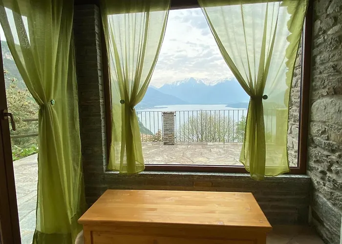 The Happy Rooster - With Big Garden וילה *