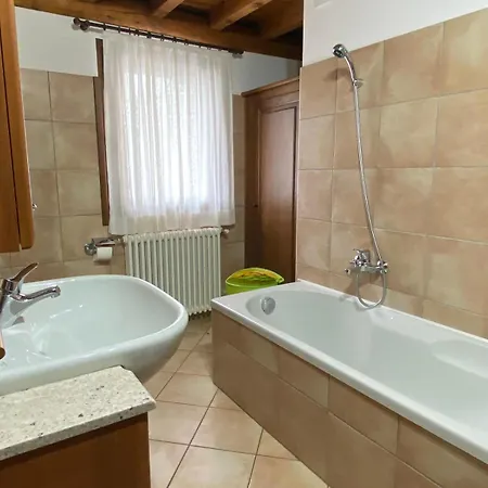 The Happy Rooster - With Big Garden