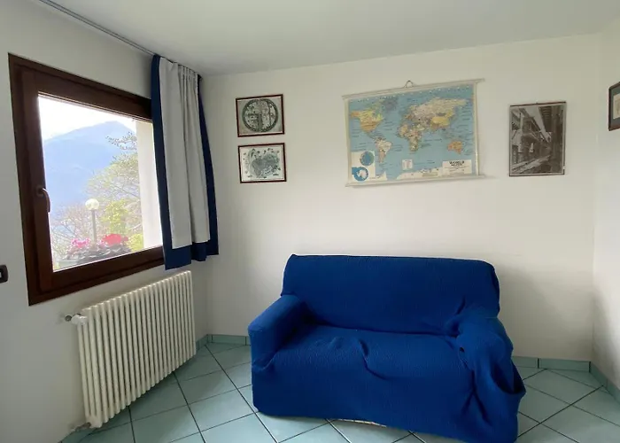 The Happy Rooster - With Big Garden Вилла Pianello Del Lario