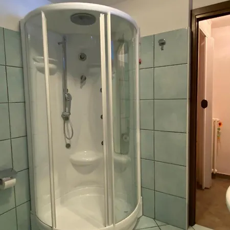 Villa The Happy Rooster - With Big Garden Pianello Del Lario